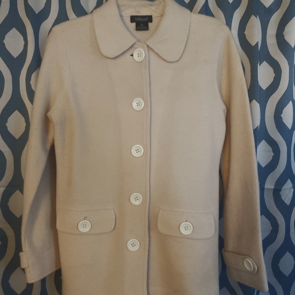 Willi Smith, size medium, women's cream colored, 100% soft wool coat
